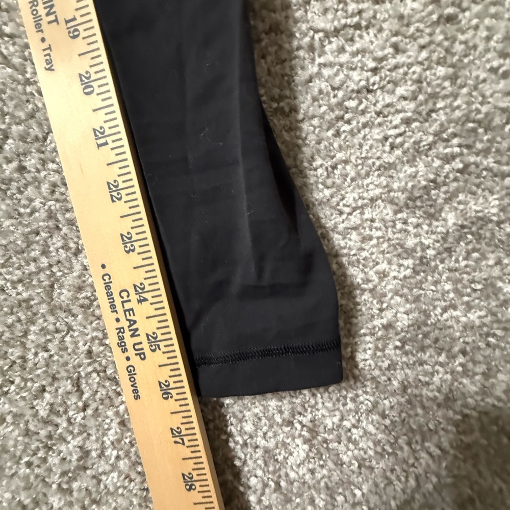 Lululemon Black High Rise Leggings XXS - XS Like new - Picture 3 of 5